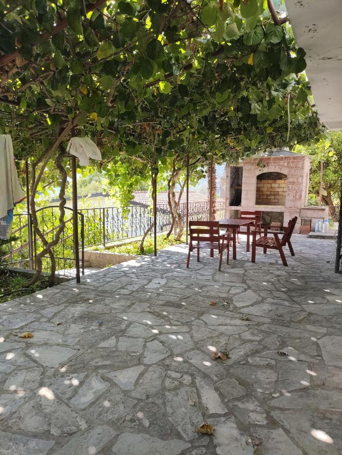 L & D Panorama Apartmani Risan Bagian luar foto