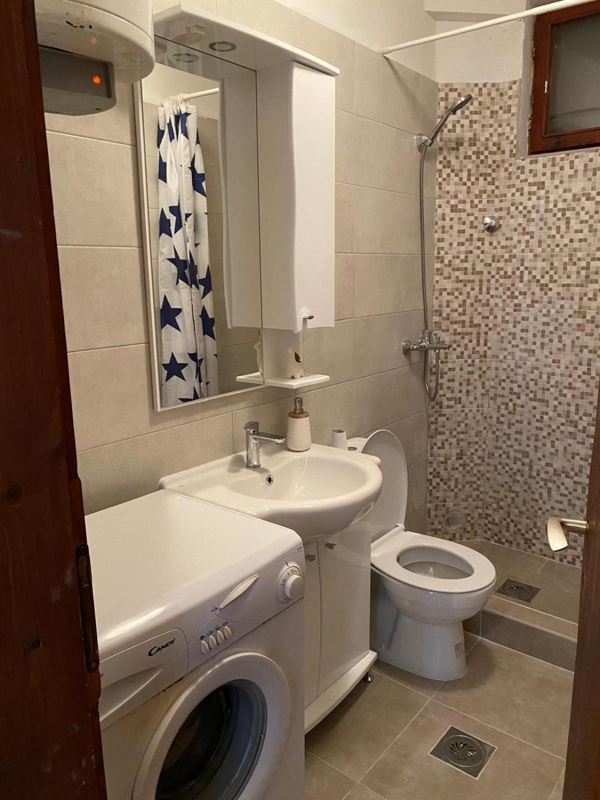 L & D Panorama Apartmani Risan Bagian luar foto